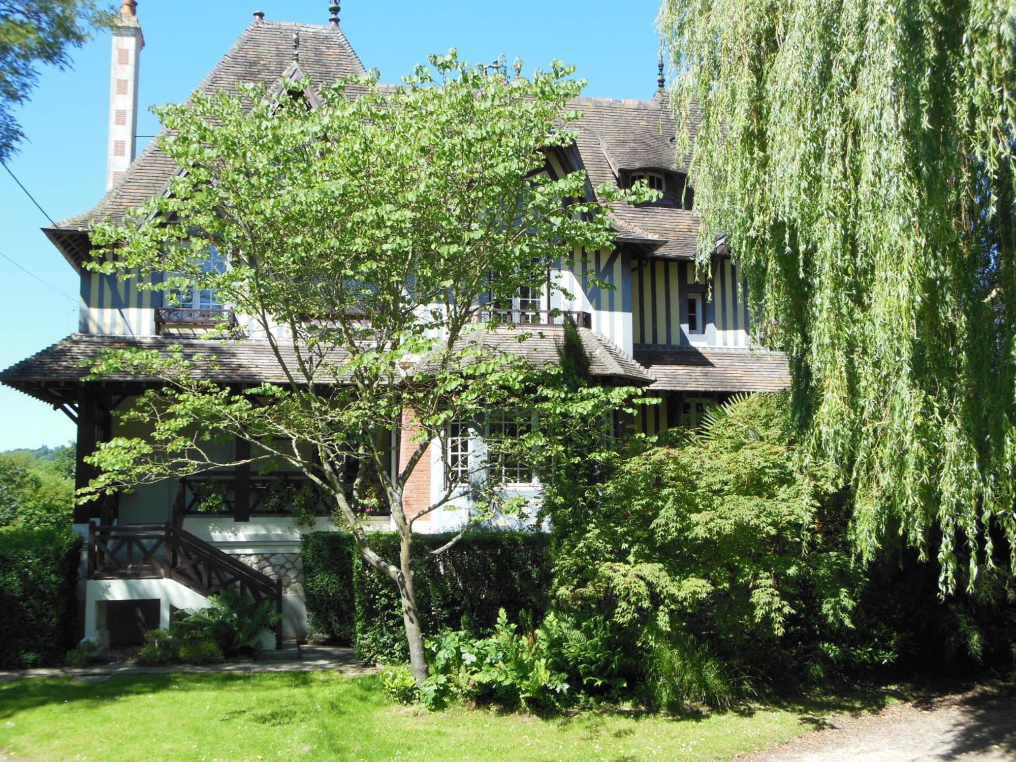 Maison D'Hotes Il Etait Une Fois Pont-Évêque Exteriér fotografie