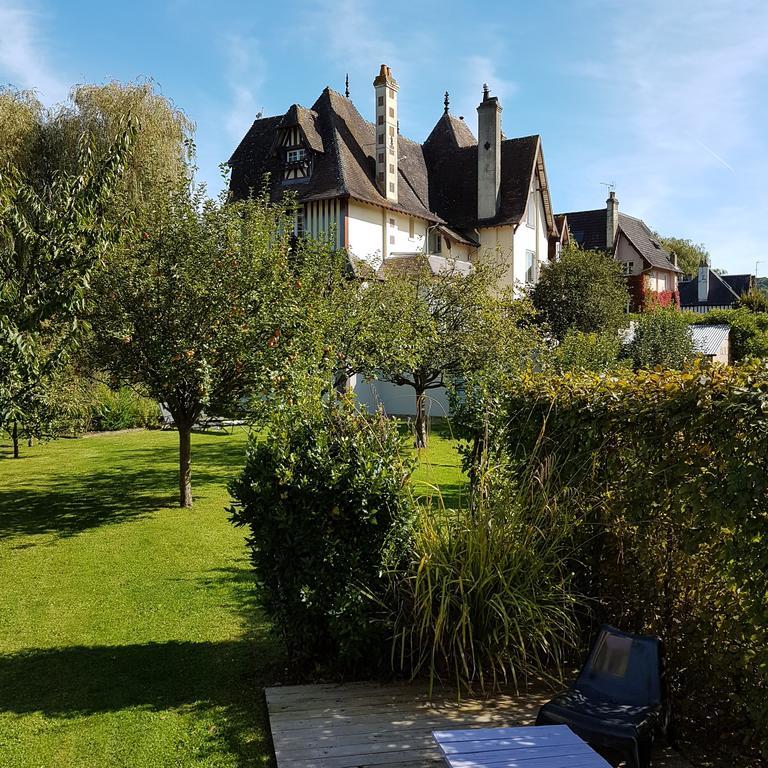 Maison D'Hotes Il Etait Une Fois Pont-Évêque Exteriér fotografie